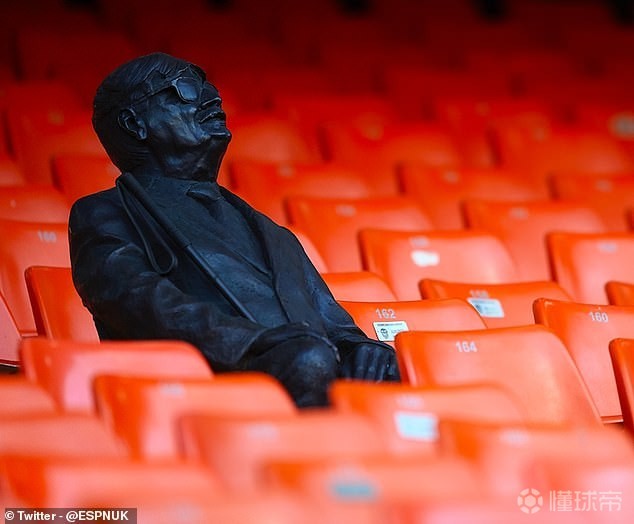 包含瓦伦西亚球员赢得球迷心声成最佳球员的词条 包含瓦伦西亚球员赢得球迷心声成最佳球员的词条