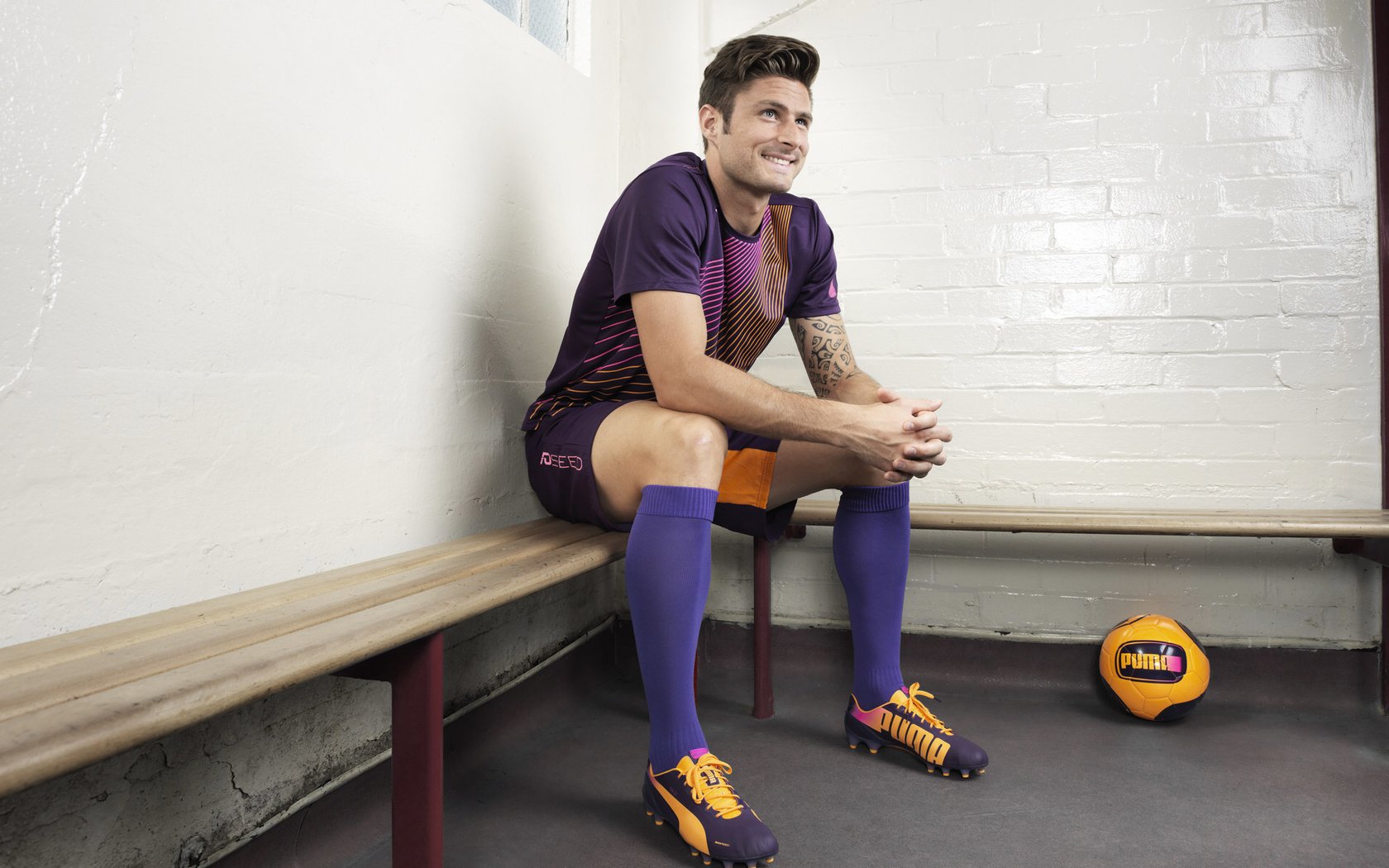 开云官方app入口-年度焦点之战之夜，范弗利特在聚光灯下证明自己的价值